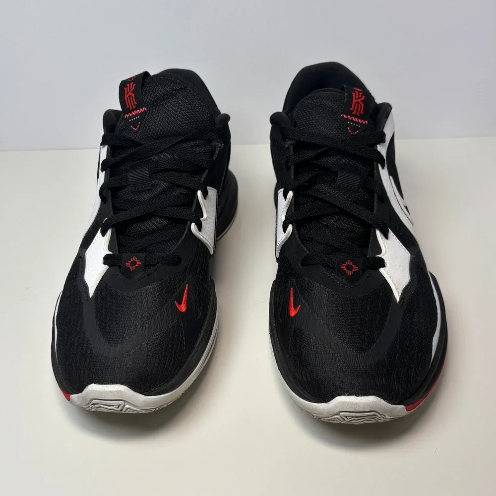 Nike Kyrie Flytrap 5 Mens 10.5 Black White Red Basketball Shoes DJ6012-001